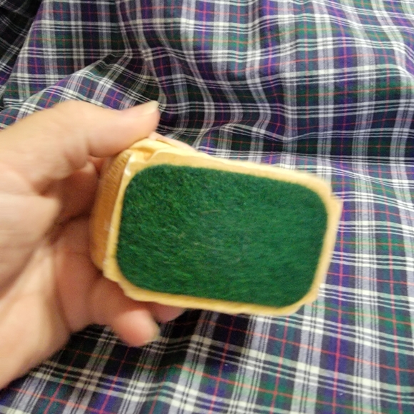 Pendelfin Wakey Figurine - Vintage Pendelfin Figurine - Wakey with Pink Blanket - Picture 5 of 6